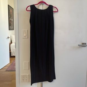 Uniqlo Pleated Midi Dress Sz M
